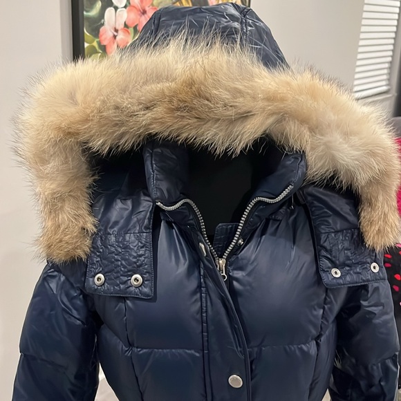 Puffer coat with fur hat - Picture 2 of 5